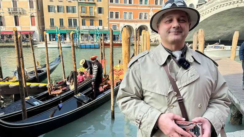 VR Travel Venice Gondola Rialto
